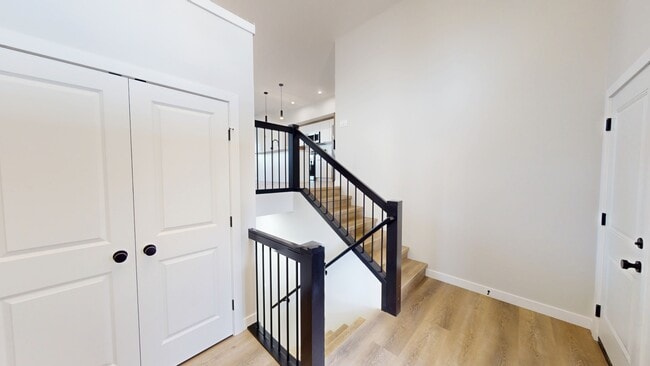 Photo - 10201-10126 126 Ave