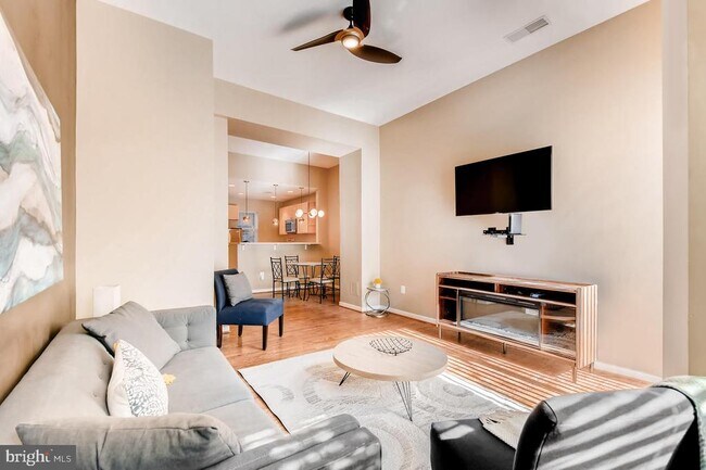 Photo - 1726 Aliceanna St Apartment Unit 102-SB