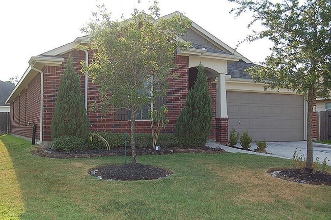 Building Photo - 22023 Thorngrove Ln Rental