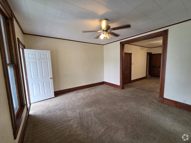 Building Photo - 721 Avenue D Unit 721 Rental