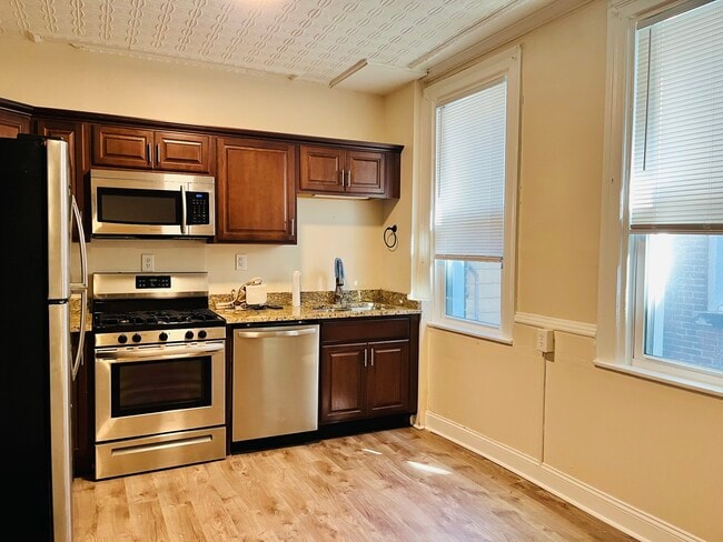 Photo - 1630 Lowrie St Unit 3