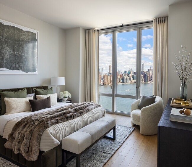 60 Wharf Dr Apartment Unit 4012 Brooklyn, NY