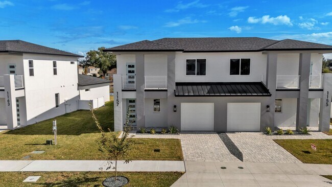 Photo - Stunning New Construction Villa for Rent Near Lake John