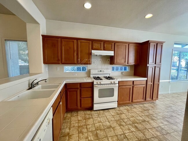 Photo - 3908 Lembert Dome Ct