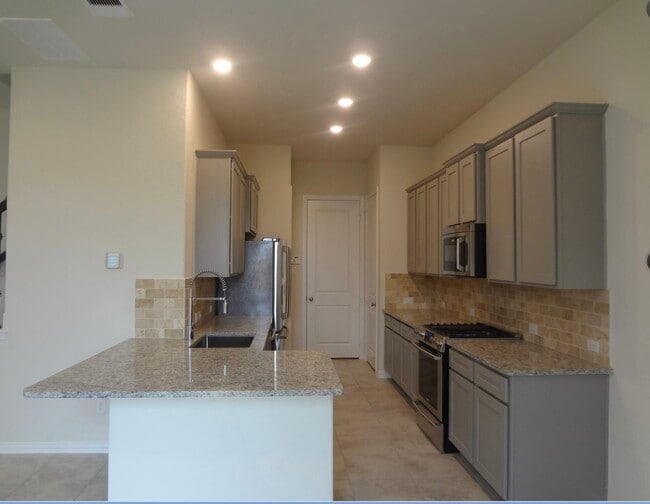 Photo - 1627 Ryon Falls Dr