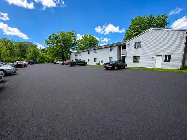 Photo - Cozy and comfortable apartments on Massillon Road! Unidad 14