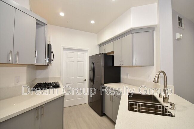 Photo - 7155 S Durango Dr