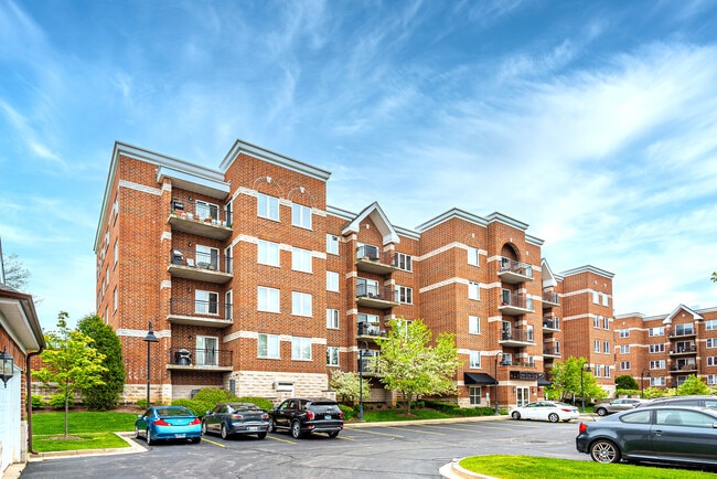 Building Photo - 3401 N Carriageway Dr Unit 307