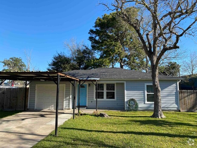 Front - 7324 N Martin Luther King Ave Rental
