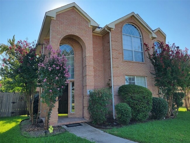 Photo - 7020 Goldenrod Dr