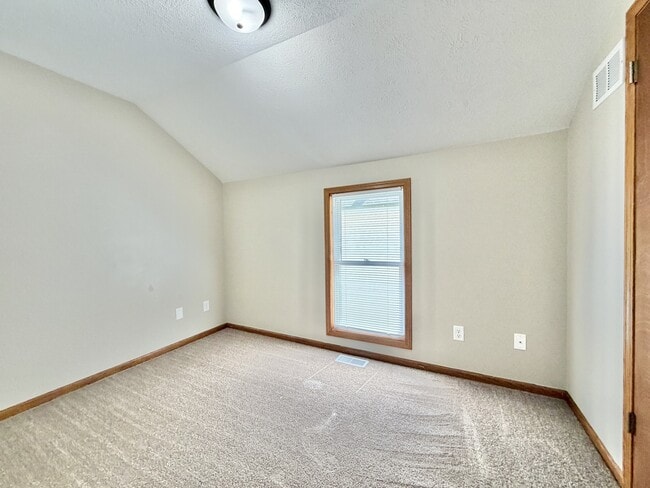 Photo - 612 Cherry St