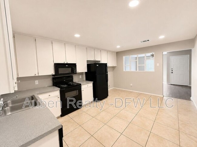 Photo - 509 S Beverly St Unit 3