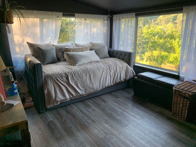 Photo - 1872 Seminole Dr