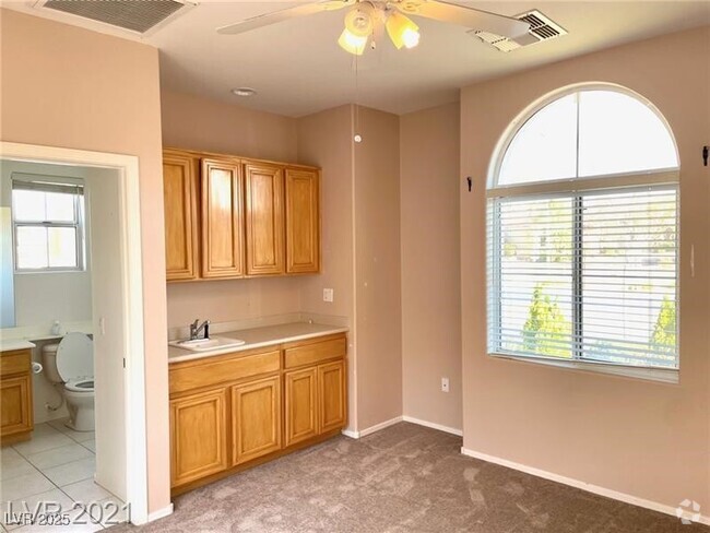 Building Photo - 2600 Bakersfield Ct Rental