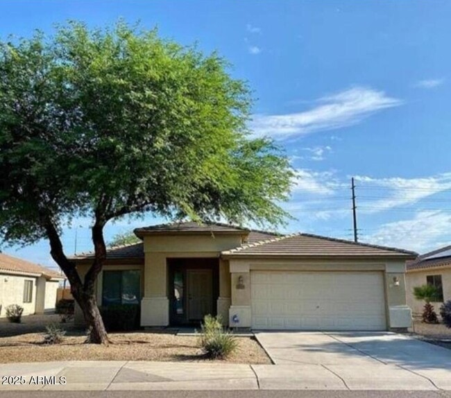 Building Photo - 2134 W Pleasant Ln