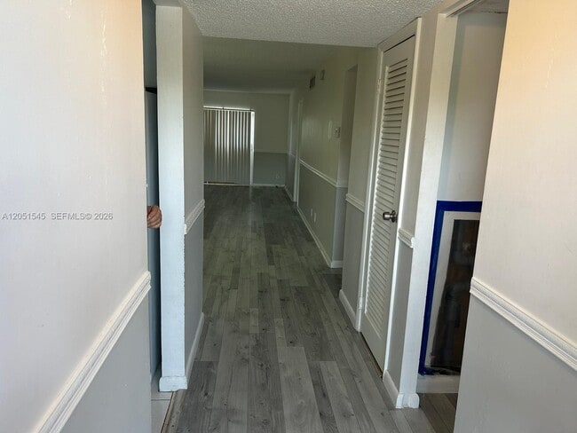 Photo - 6100 S Falls Cir Dr Unit 202