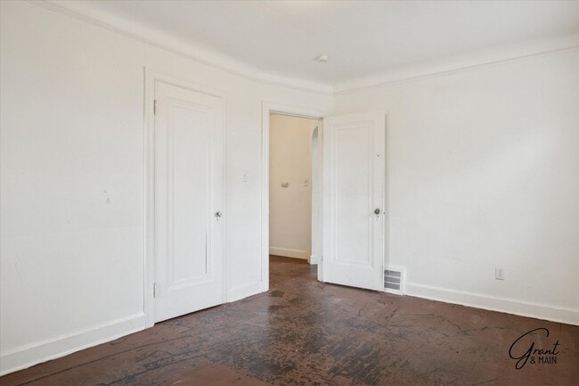Photo - $1,200 - Large East Side 3 Bedroom