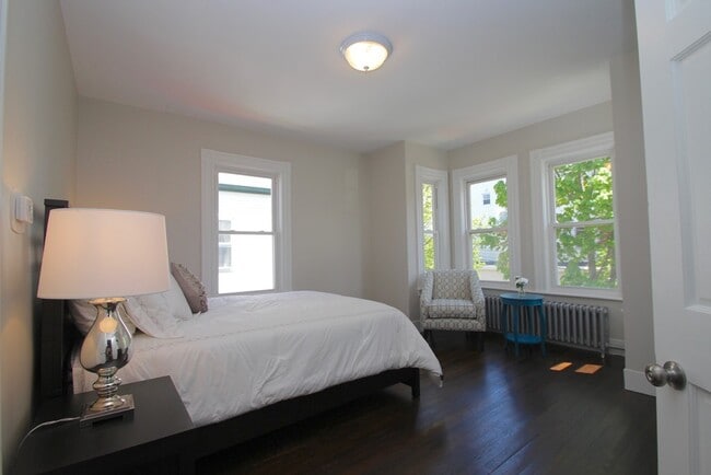 Photo - 20 Tennyson St Unit 20