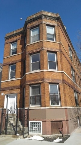 Building Photo - 901 N Francisco Ave Unit 2R