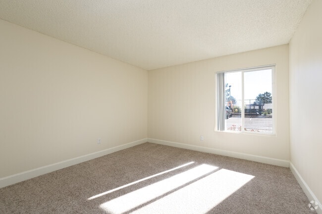 2BR, 2BA - 1050SF - Cobblestone Ridge