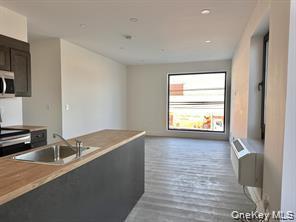 Photo - 362 W Merrick Rd Unit 205