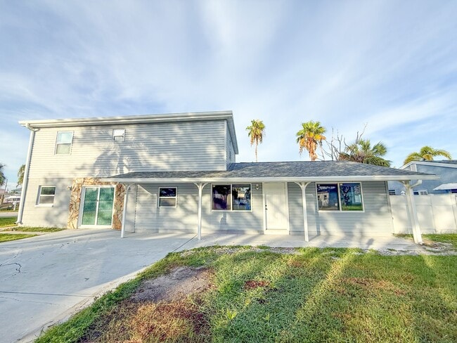 Building Photo - 14000 Miramar Ave Rental