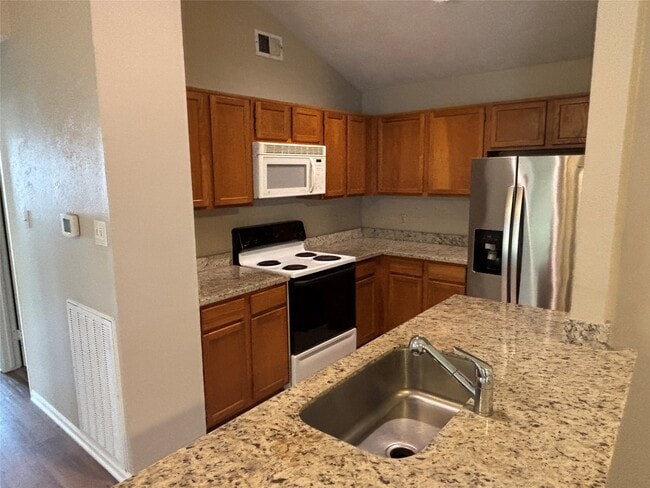 Photo - 16715 Dale Oak Way