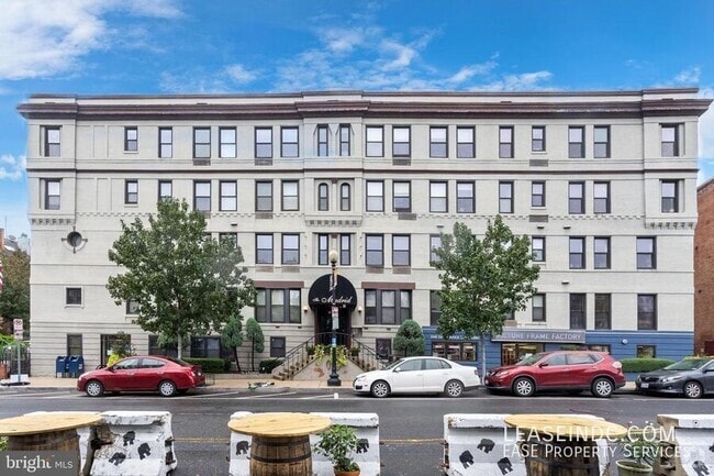 Building Photo - 2300 18th St NW Unit #106 Rental