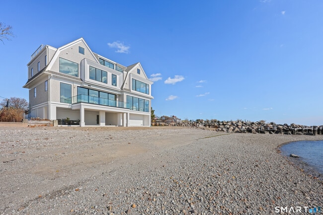 Building Photo - 14 Cockenoe Dr