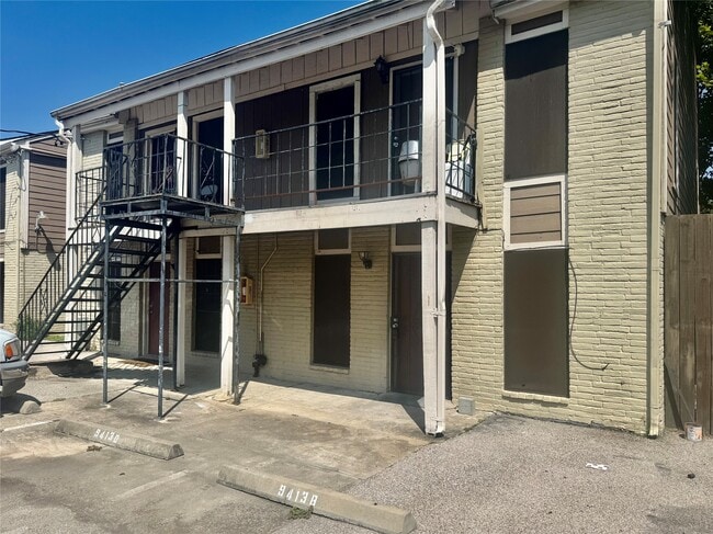 Building Photo - 9413 Grannis St Unit B Rental