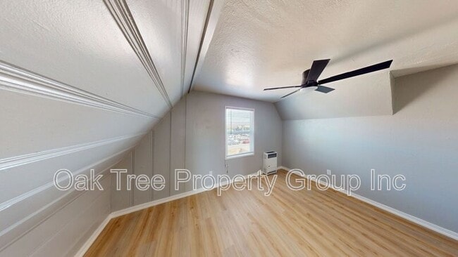 Photo - 3619-3619 San Leandro St