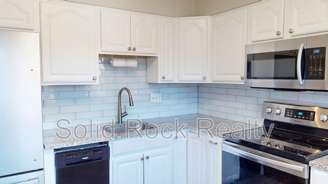 Photo - 1615 Shasta Dr