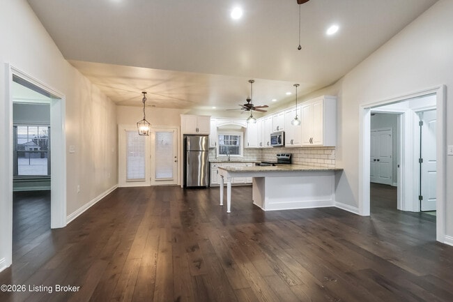 Photo - 569 Deep Creek Dr