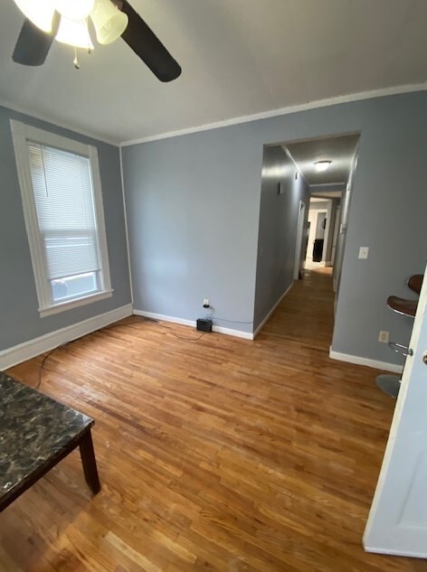 Photo - 420 Westcott St
