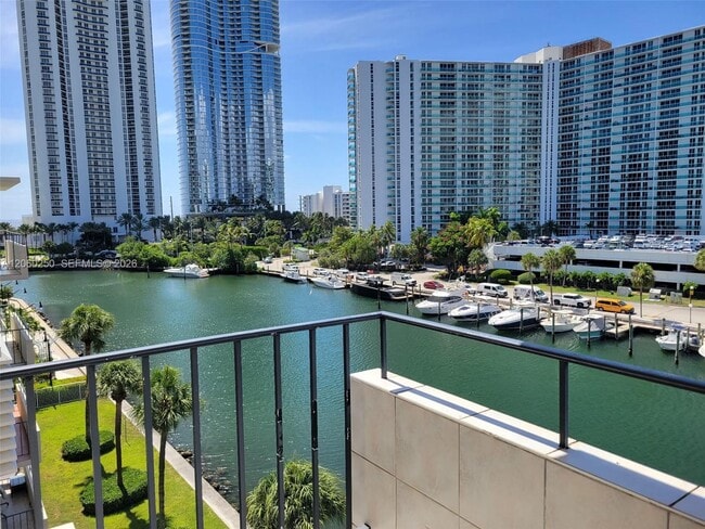 Photo - 220 Kings Point Dr Unit 606