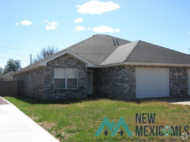 Building Photo - 713 Bison Rd Rental