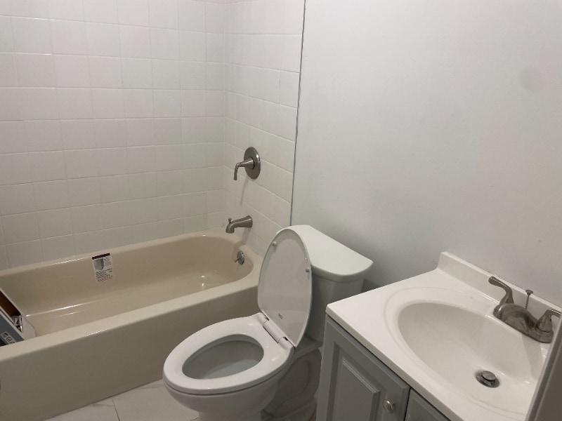 Photo - 105 Warren St Unit 1