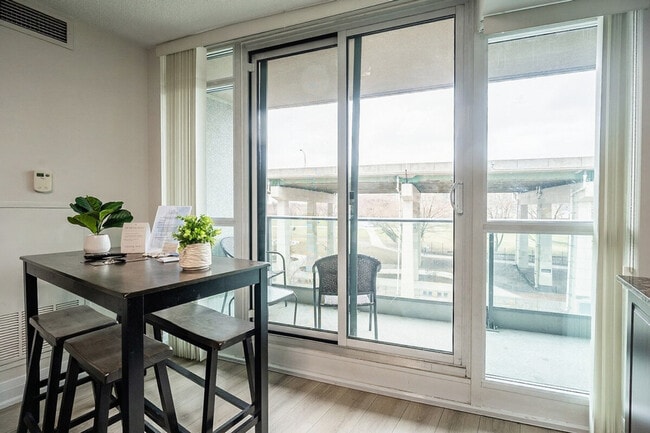 139 Bastion St Unit SI ID1390136P