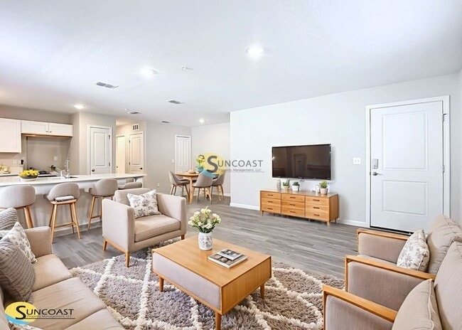 Building Photo - 6481 Breezy Oaks Wy Unit 102