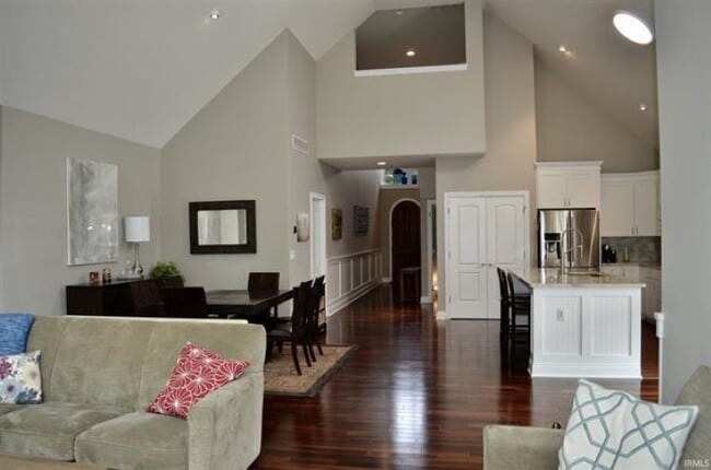 Photo - 2612 E Nora Hill Dr