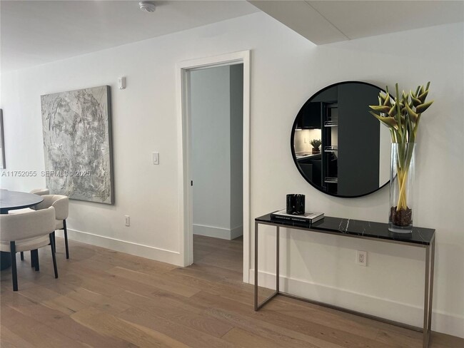 Photo - 200 Sunrise Dr