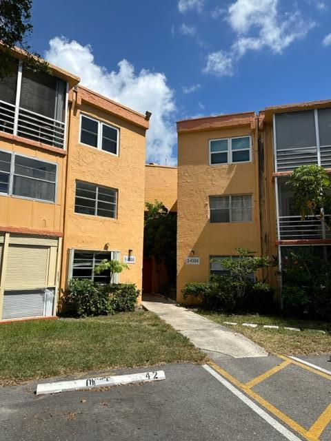 Photo - 4304 NW 9th Ave Unit 1-2a