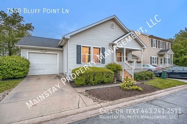 7660 Bluff Point Ln