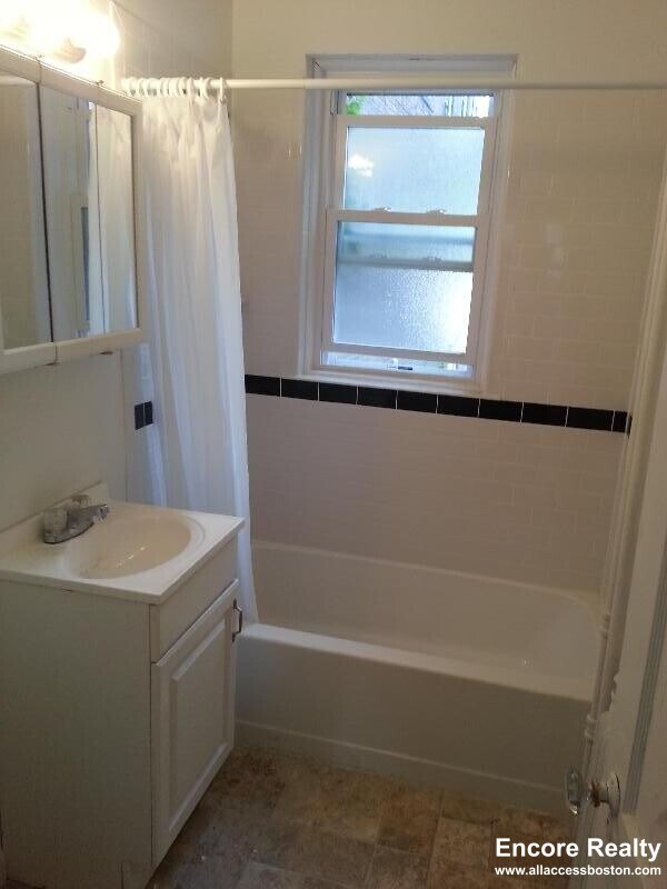 Photo - 1615 Commonwealth Ave Unidad 14