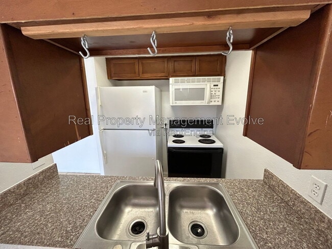 Photo - 8821 N 2nd St Unit B