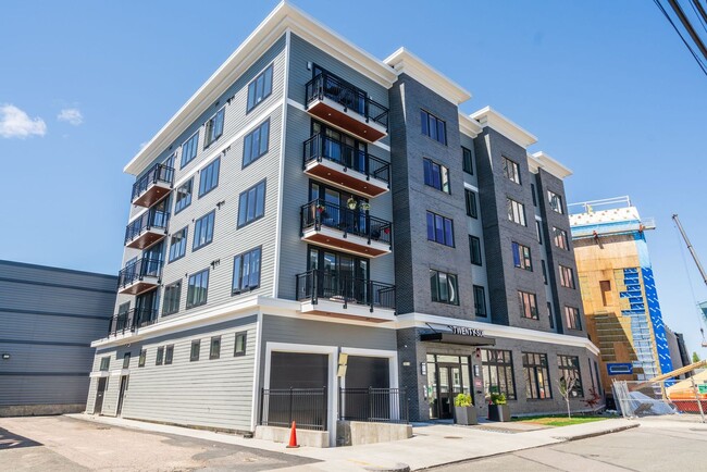 Building Photo - No Brokers Fee, Pets Friendly, In-Unit Washer and Dryer, Central Heat/AC, Parking for REnt