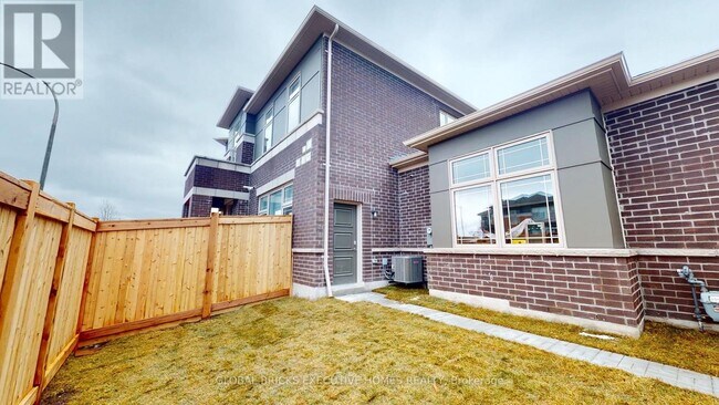 Photo - 1124 Baltic Ln