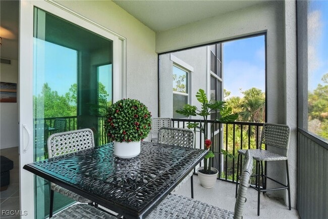 Building Photo - 14161 Heritage Landing Blvd Unit 1122 Rental