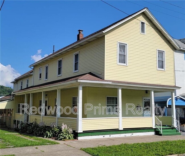 Building Photo - 645 Coleman Ave