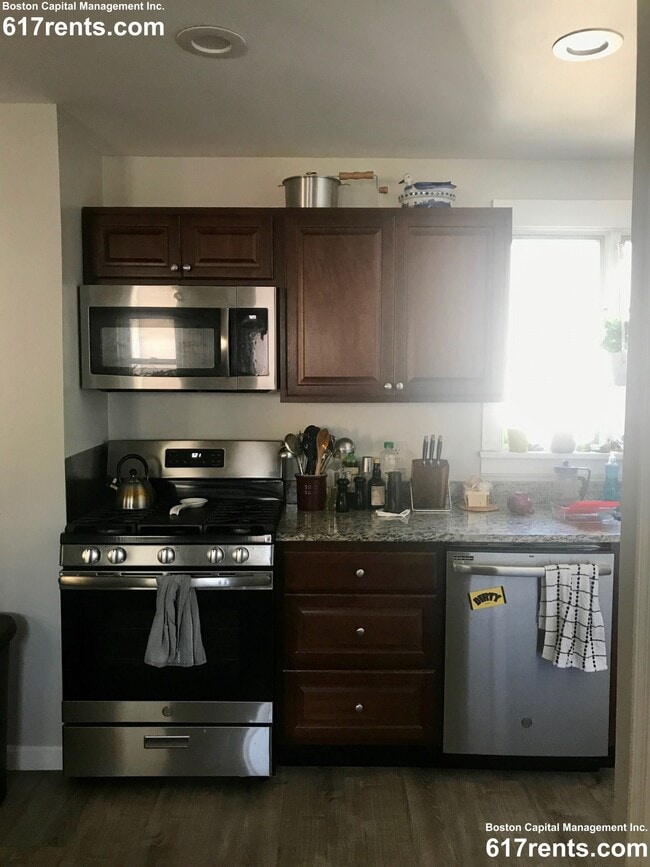 Photo - 7 Quincy St Unit 2